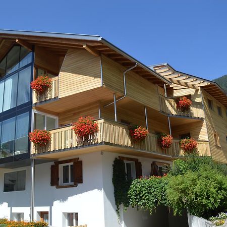 Apartments Bachmann San Candido Exterior foto