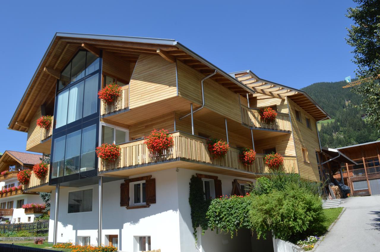 Apartments Bachmann San Candido Exterior foto