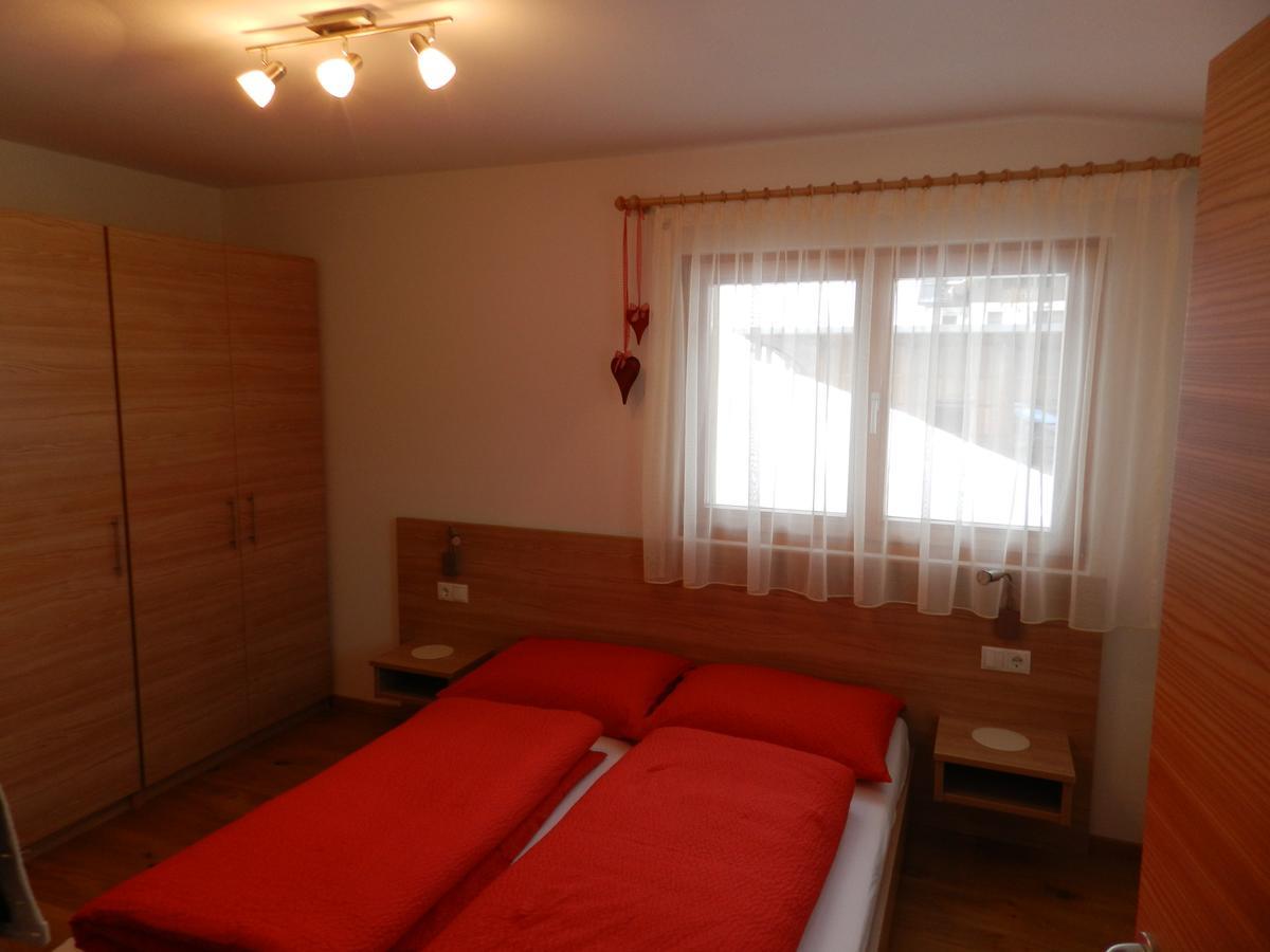 Apartments Bachmann San Candido Exterior foto